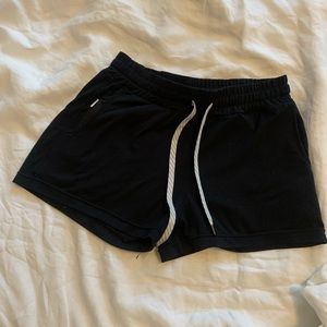 Vuori Halo Performance Short
